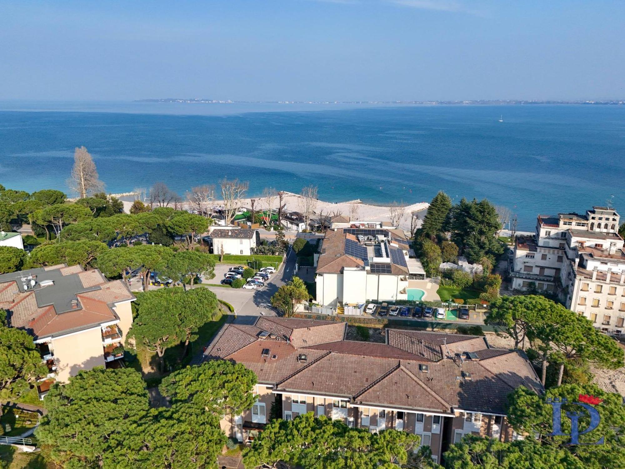Desenzanoloft Official Partner Marriott Homes & Villas - Imperium Desenzano del Garda Exterior photo